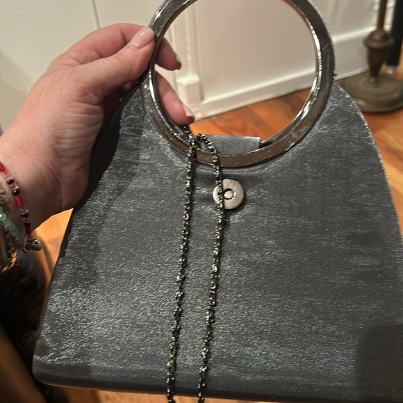 Vintage, UNIPEL antique, gray, satin purse, magnetic closure, metallic handle - Picture 5 of 10